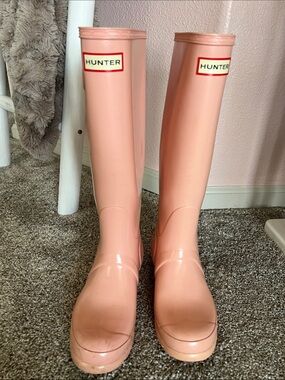 Hunter Pink Tall Women's Rain Boots